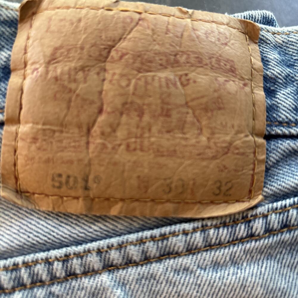 Vintage Levi's 501 Jeans size W30 L32 Made in Brazil 501-0193 Distressed Button - Picture 13 of 14